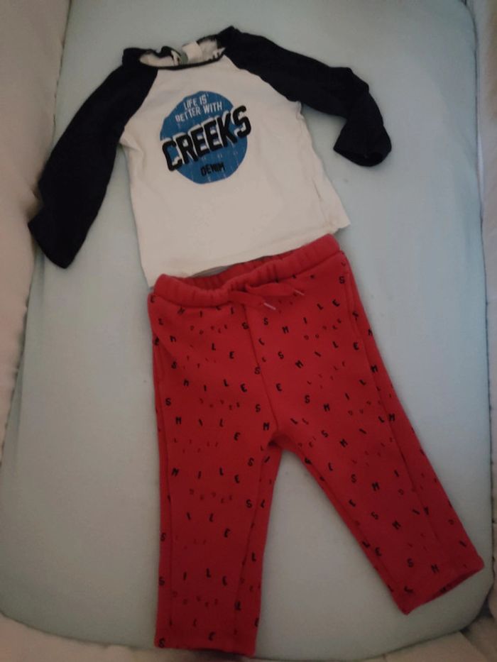 Ensemble taille 9 mois