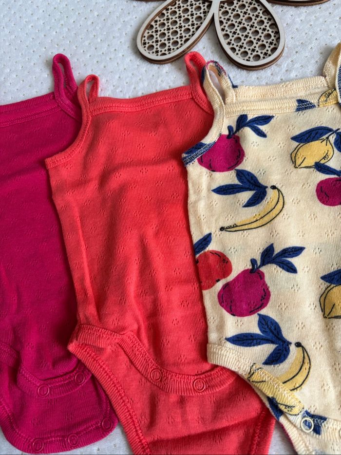 Bodies 1 mois - photo numéro 2