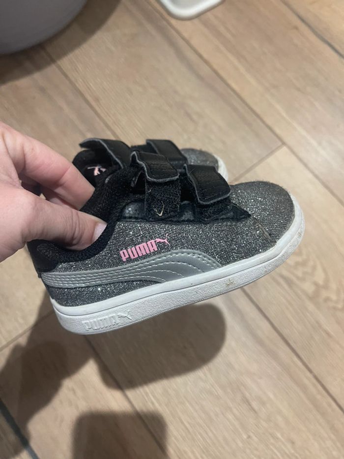 Lot de chaussure taille 23