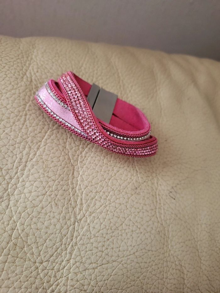Bracelet rose et strass - photo numéro 2