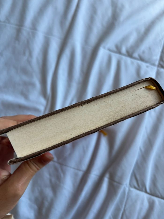 Livre La Lune de papier – Christina Pisco – Roman 1998 – Édition française 2000 - photo numéro 4