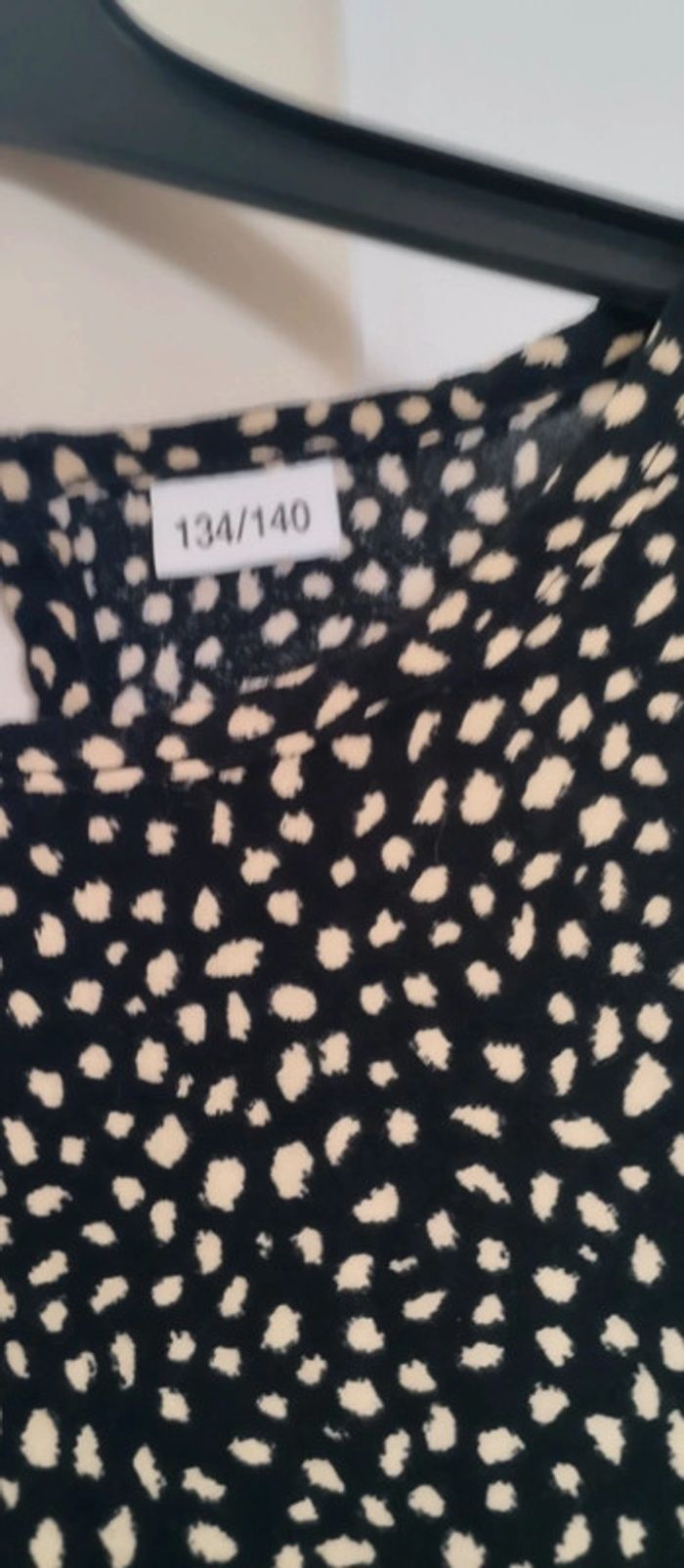 Robe 134/140 - photo numéro 2