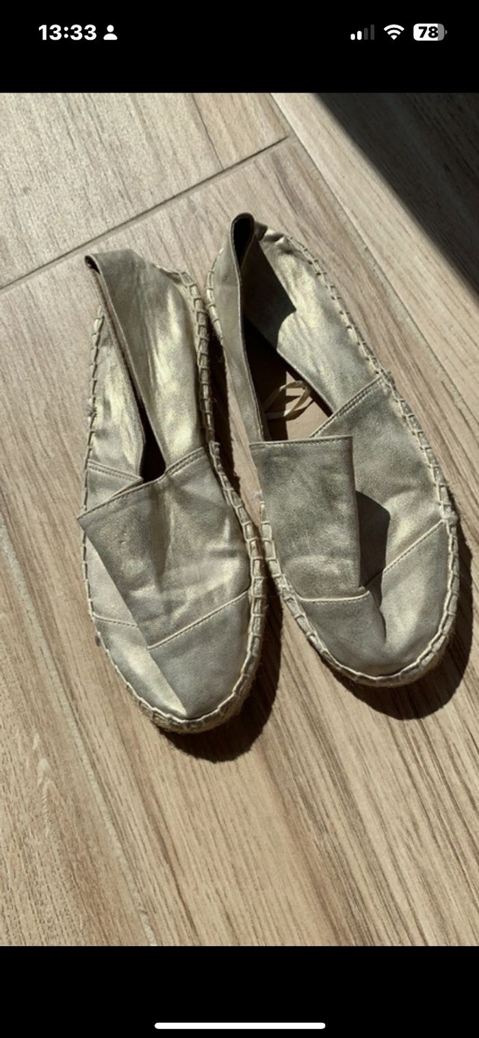 Espadrilles dorées