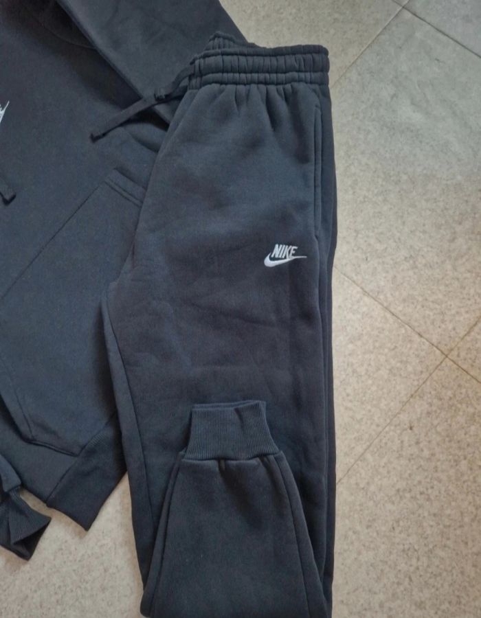 Ensemble jogging - photo numéro 2