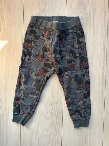 Jogging Mickey  Zara 98 cm