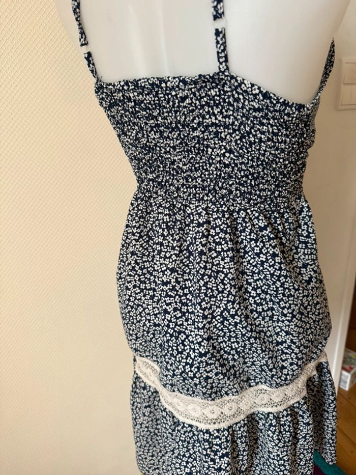 Robe bleu en très bon état taille 36 - photo numéro 6
