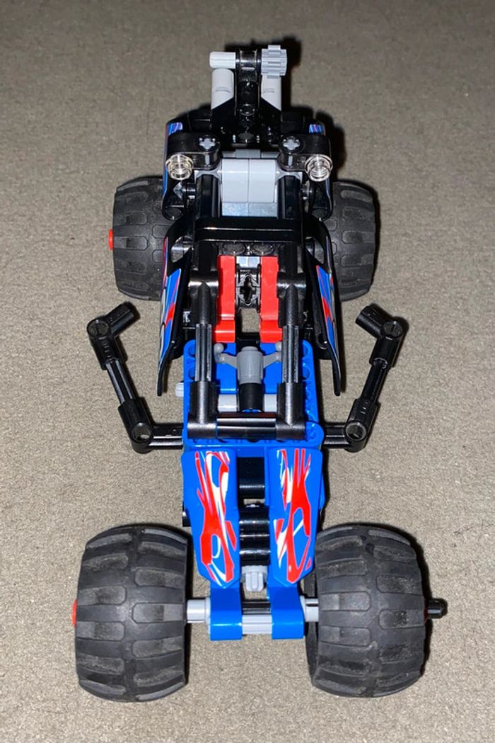 Lego Technic 42010 - photo numéro 2