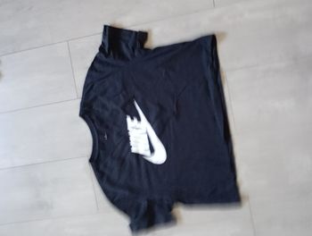 T-shirt Nike
