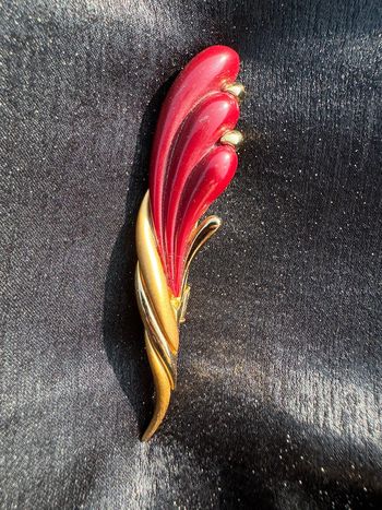 Broche