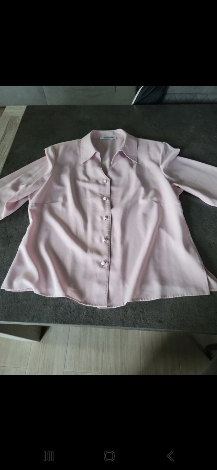 Lot hauts  femme taille 44 - photo numéro 2