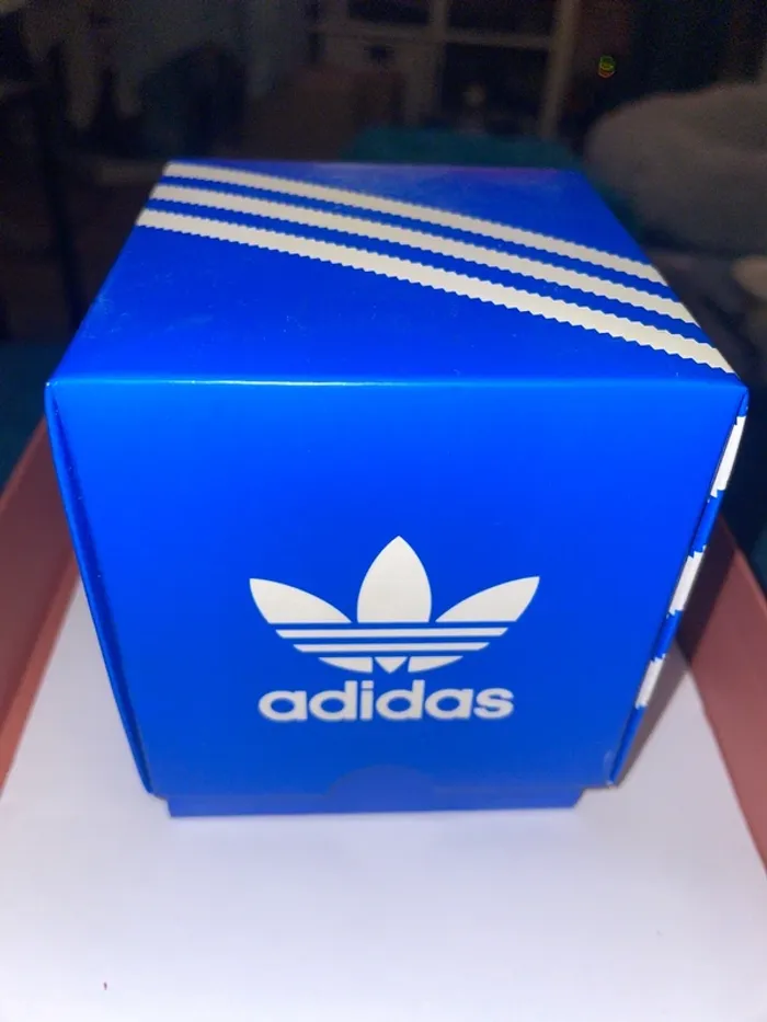 Montre Adidas bleue - photo numéro 4