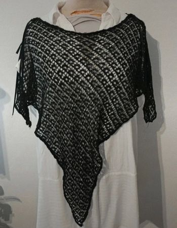 Superbe poncho habillé