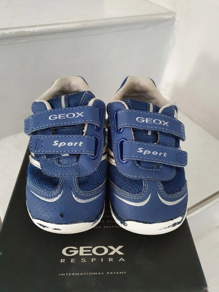Chaussures garçon Geox taille 23 v3 - photo numéro 2