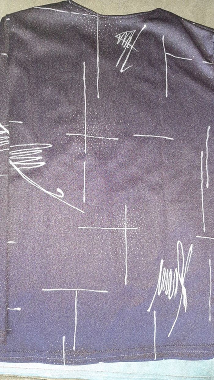 T-shirt manches longues fille 6 ans - photo numéro 3