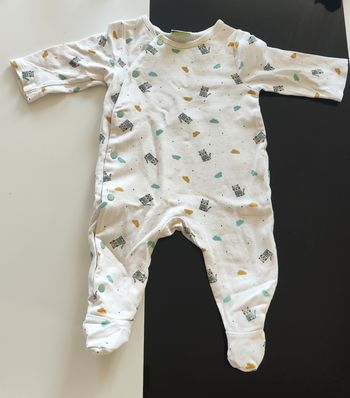 2 pyjama taille 3 mois 