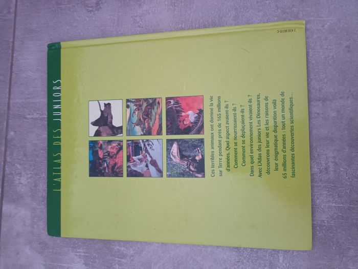 Livre atlas - Les dinosaures - photo numéro 2