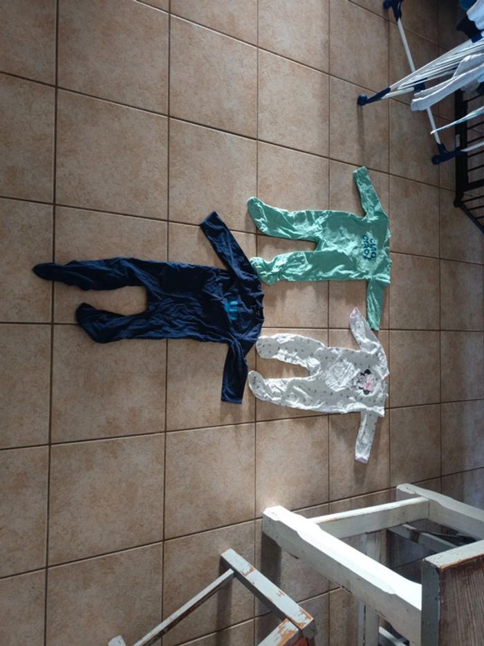 Lot 3 pyjamas 24 mois