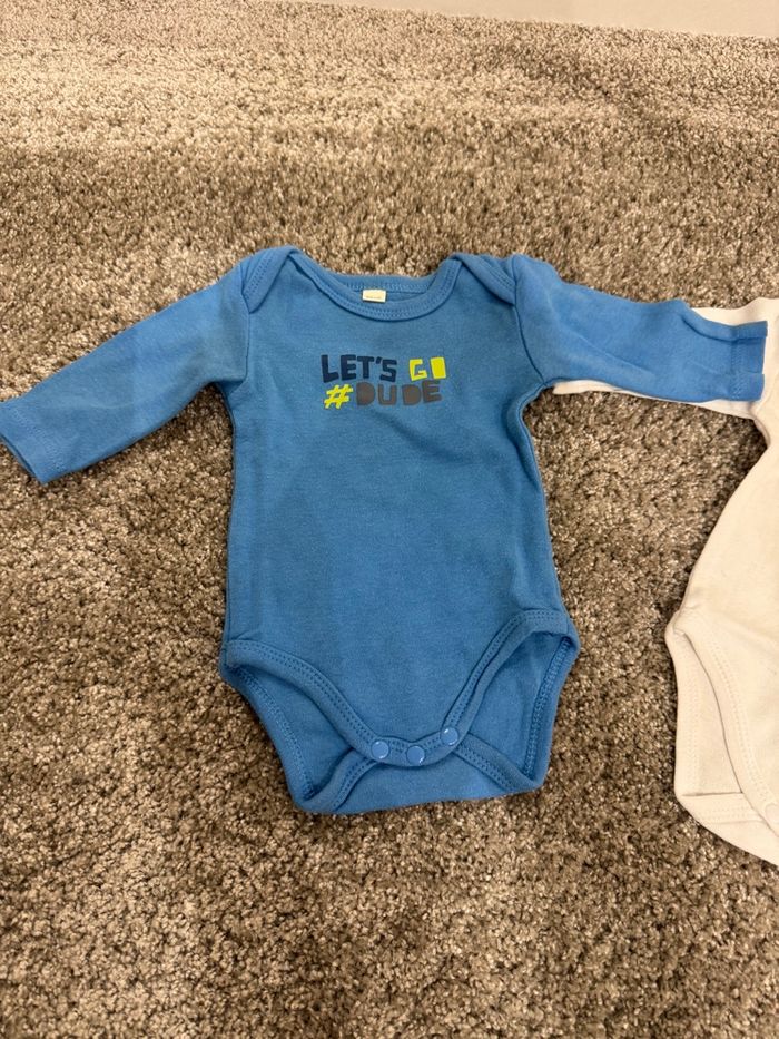 Lot de 3 bodies - photo numéro 3