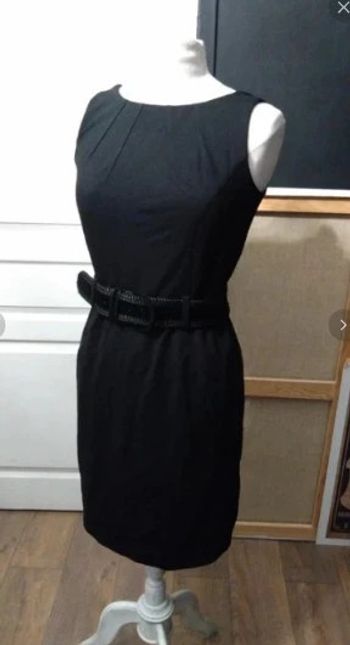 Robe esprit noir chique glamour t 38 neuve avec ceinture