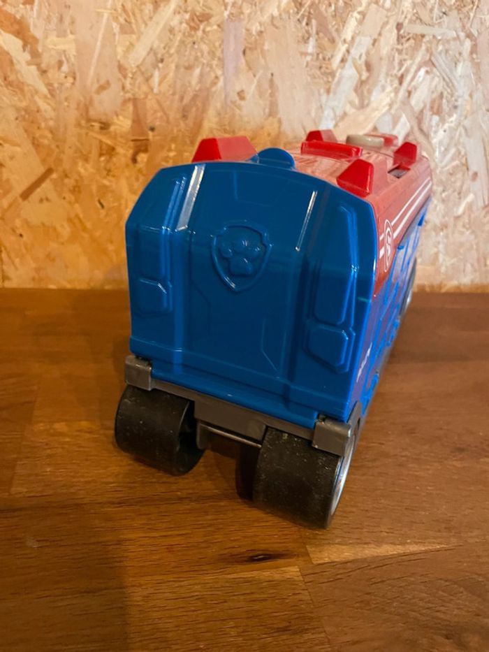 Camion Mission Cruiser sonore avec sa carte magique avec 9 personnages - photo numéro 10