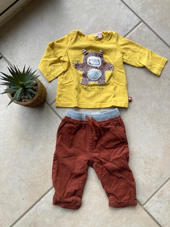 Ensemble garçon taille 6 mois