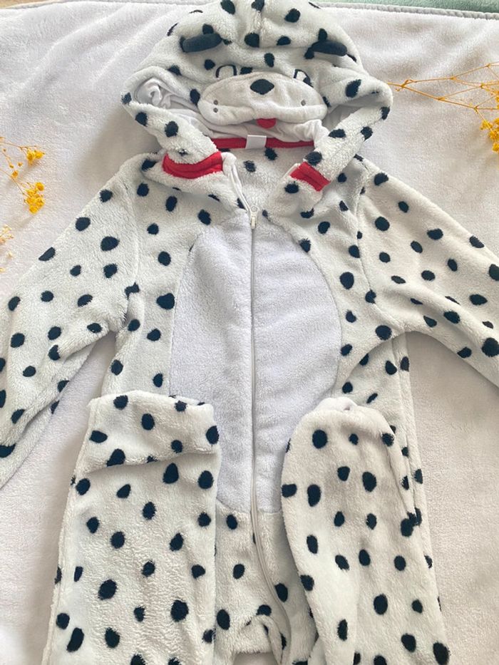 Combinaison pyjama à capuche
