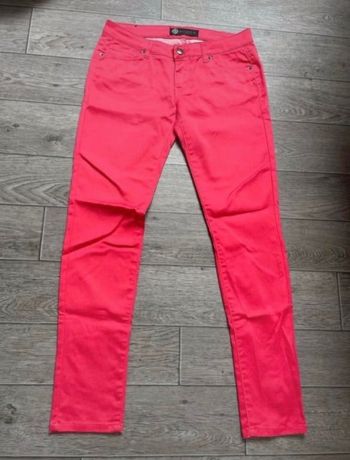 pantalon slim rose flasky jean fin taille 1 / S / 36 marque Kayden k (acheté à New york) peu porté
