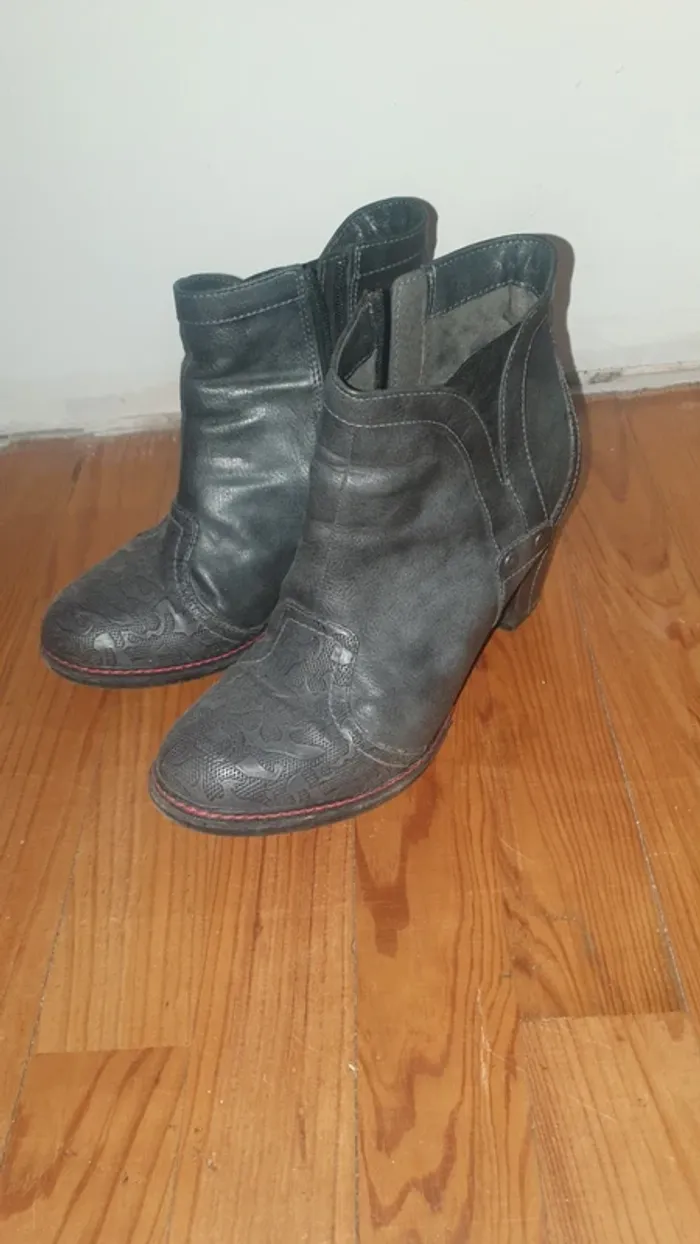 Bottines mustang très bon état