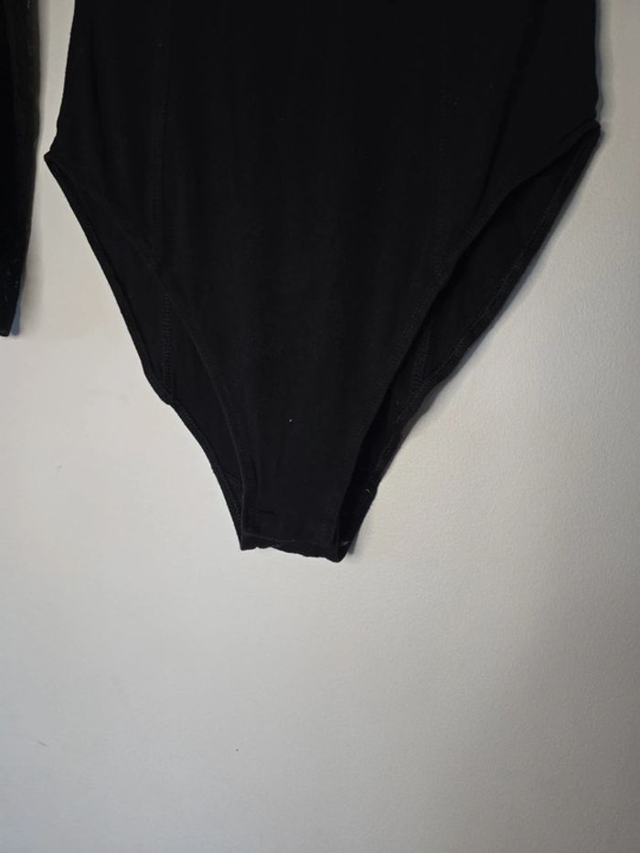 Body cache-cache - photo numéro 3