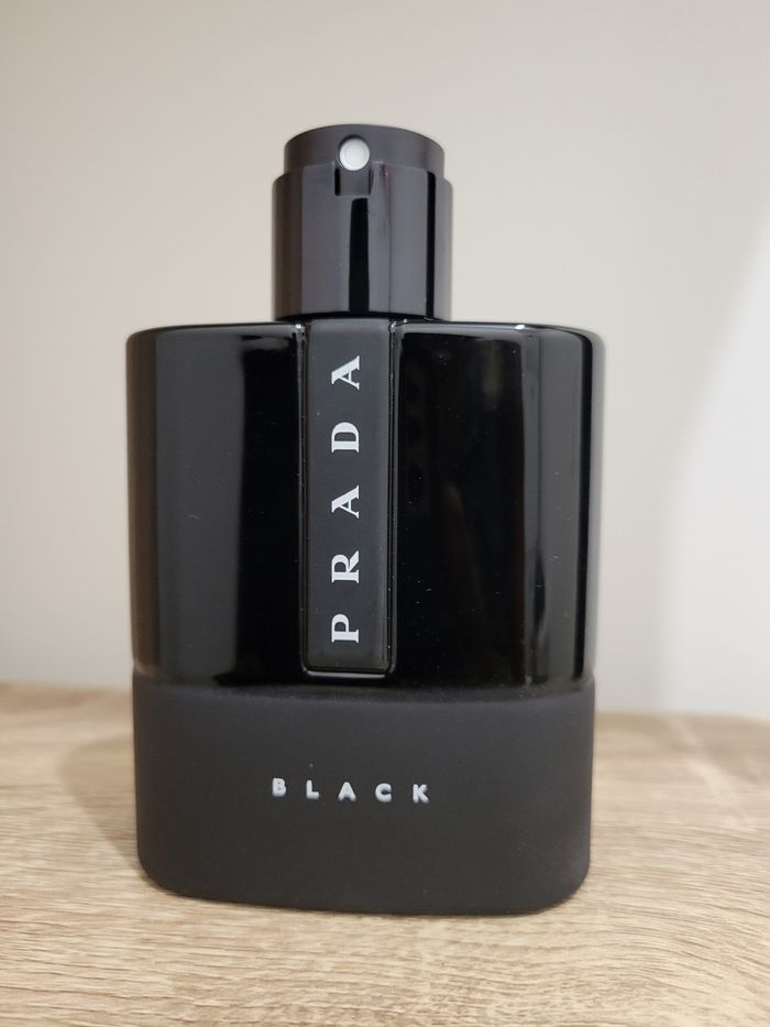 Prada  Black Luna Rossa 100ml