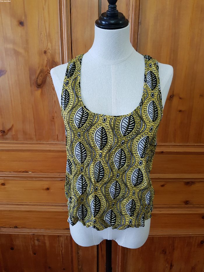 Débardeur jaune motif feuille