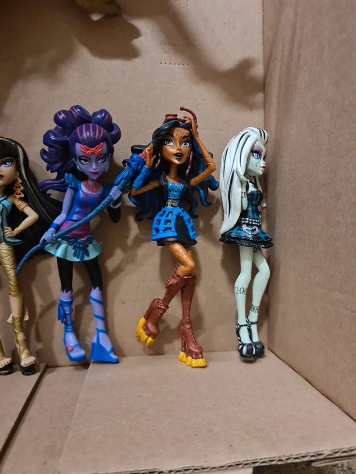 5 personnages monsters high - photo numéro 2