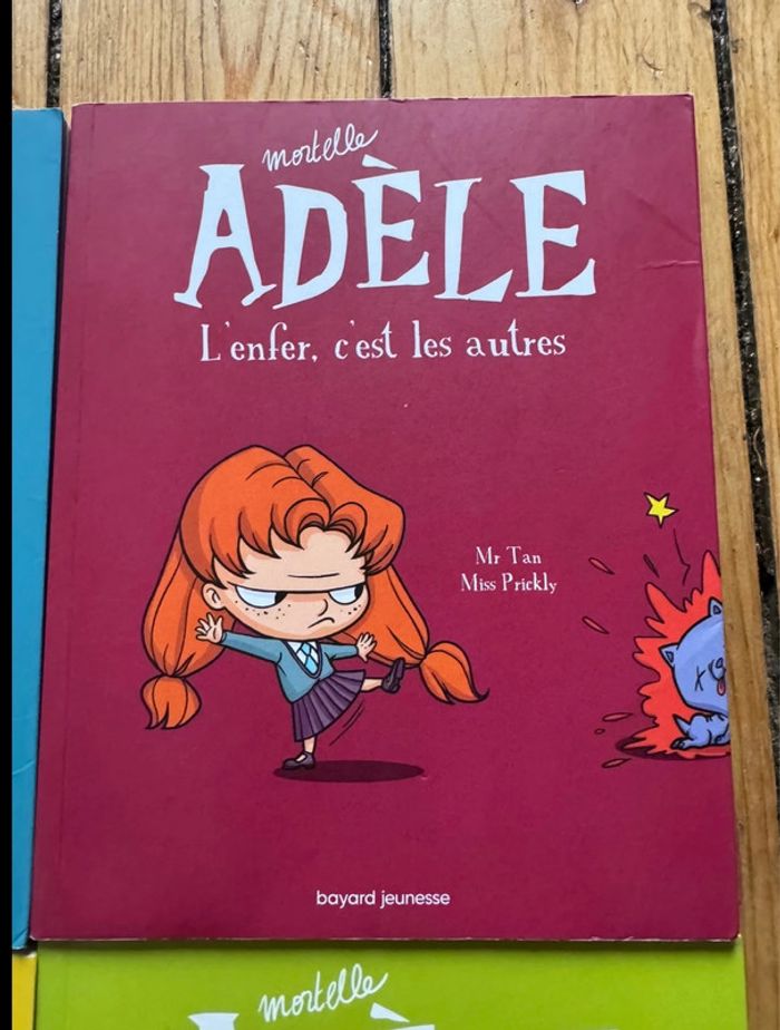 Lot livres mortelle adele - photo numéro 3