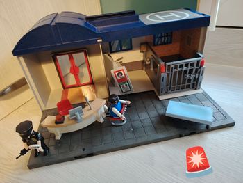 Commissariat playmobil