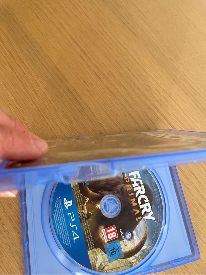 🎃 FARCRY - photo numéro 3