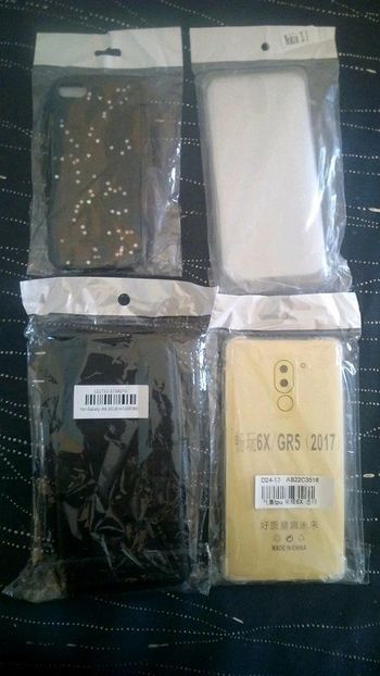 Coques téléphone Neuves