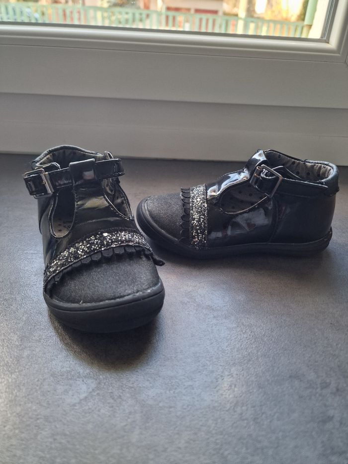 Chaussure T24 - photo numéro 2