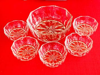 Bol saladier + 5 petits bols en verre très épais, motif rosaces