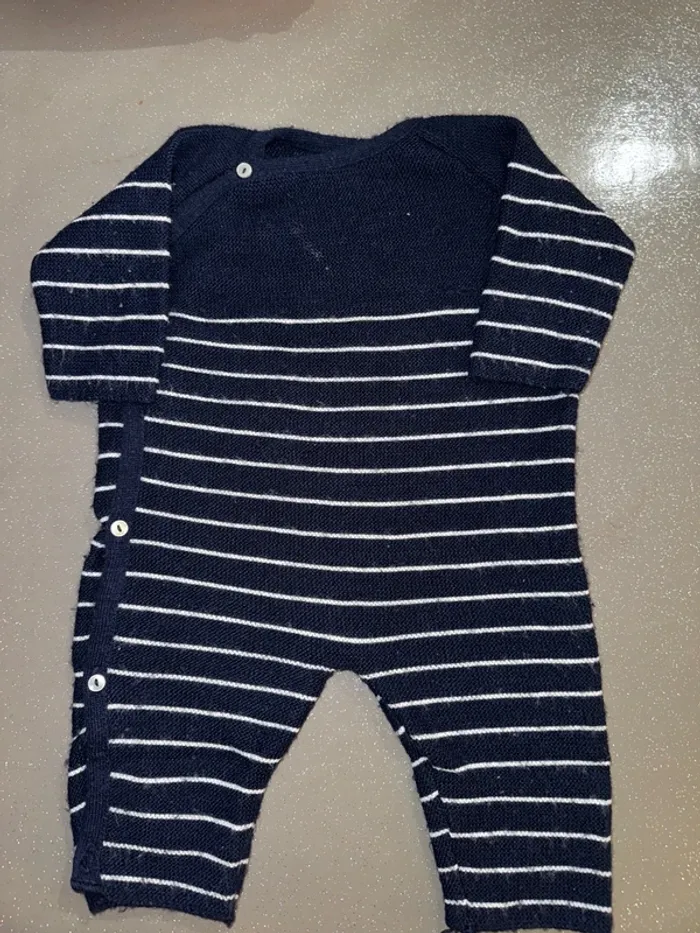 Tenue tricot 12 mois - photo numéro 2