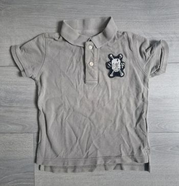 Polo manche courte taille 24 mois tres bonne etat