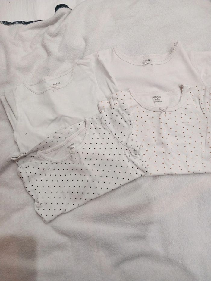 4 maillots de corps ML 4/5 ans