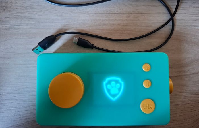 A vendre Lunii V2 avec 20 pack histoires inclus