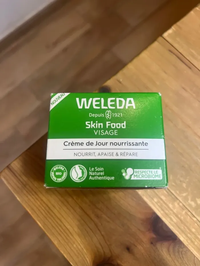 Crème visage Weleda