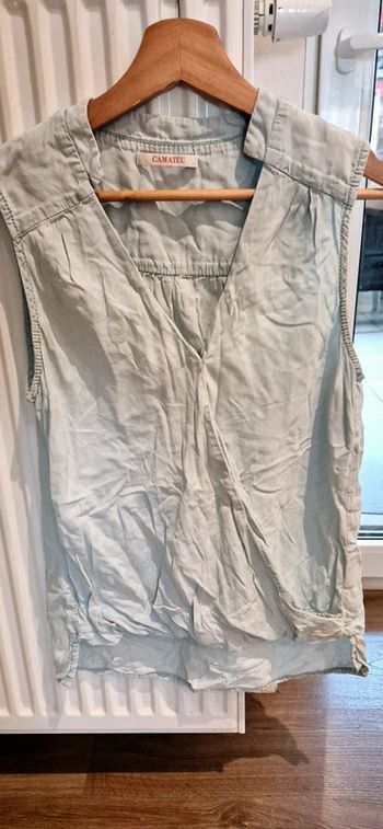 Haut bleu camaïeu s