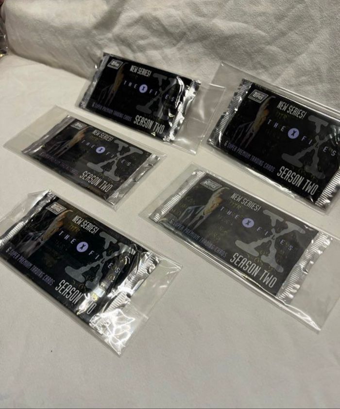 5 Boosters cartes à collectionner X-FILES neufs scellés - photo numéro 3