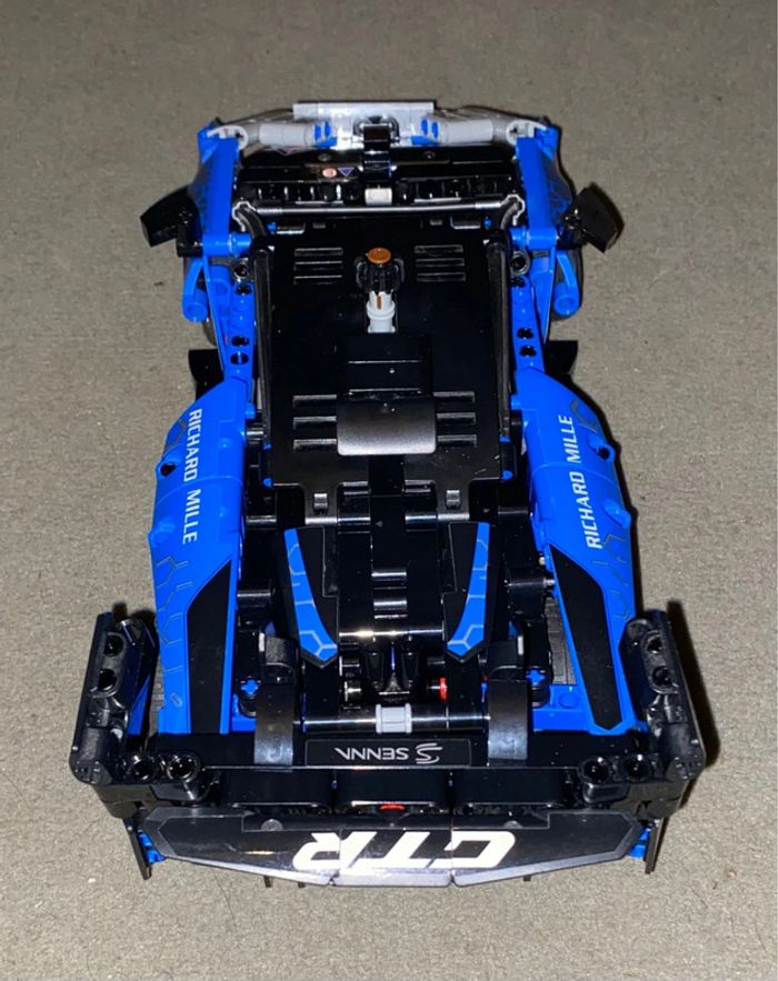 Lego Technic 42123 - photo numéro 4