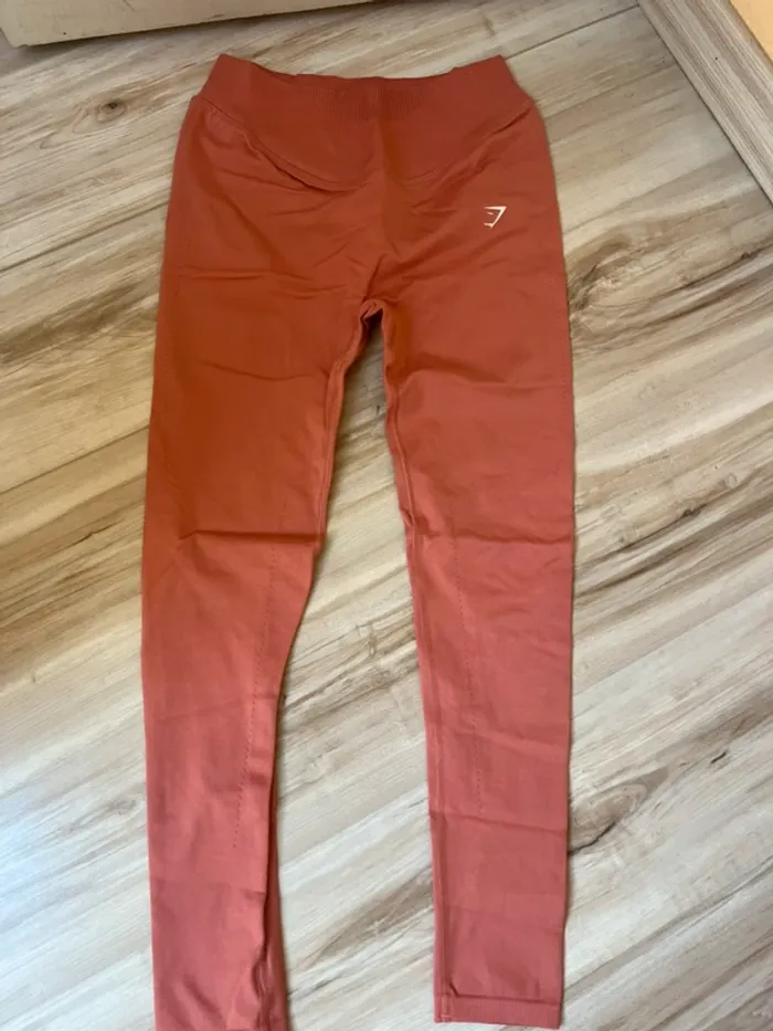 legging gymshark rose taille M - photo numéro 2