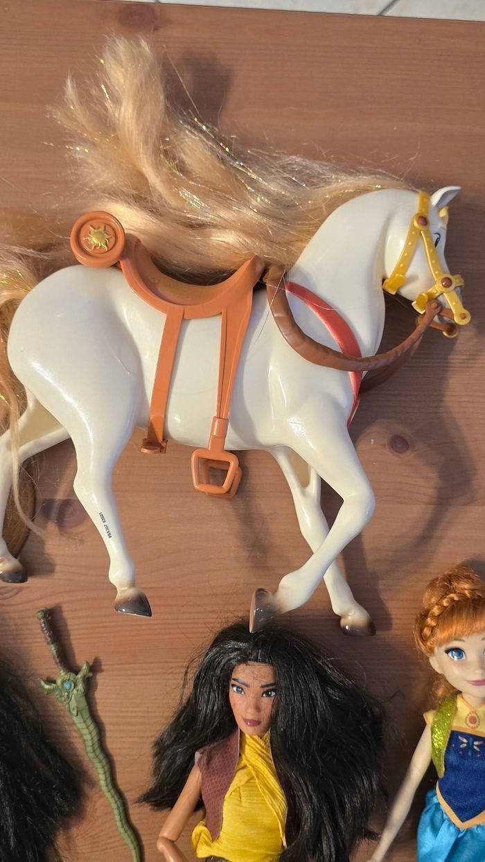 😍🥰🩷🩷🎉🎉 superbe lot princesses et cheval disney 🥰😍🩷🩷 - photo numéro 7