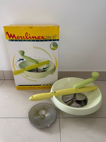 Moulin à légumes et pommes de terre Moulinex 