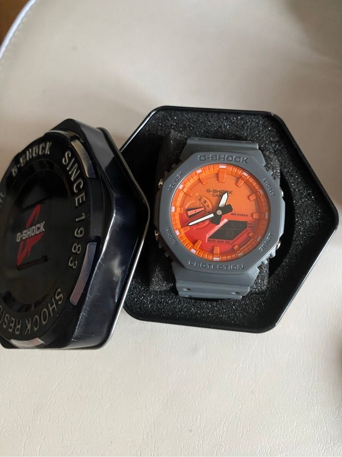 Montre G Shock gris orange - photo numéro 2